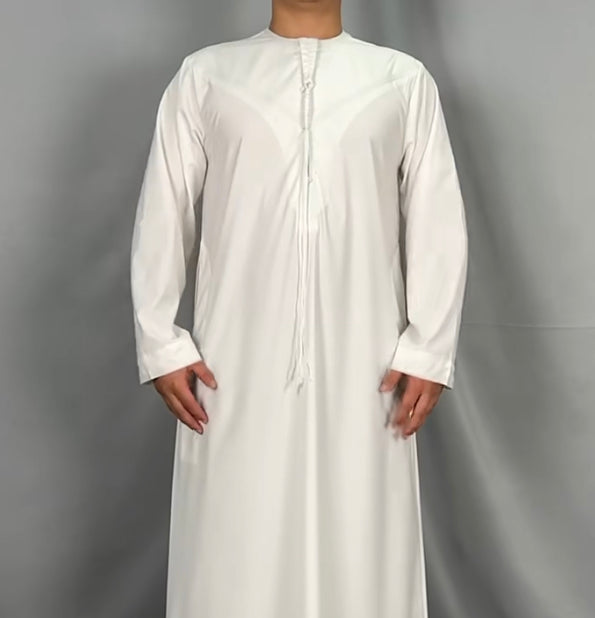 White emirati thobe